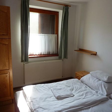 Bed and Breakfast Naspolya Panzio Es Etterem Bátaapáti Exterior foto